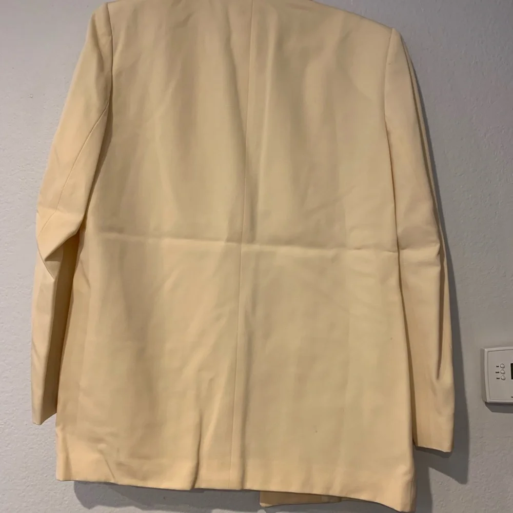 Christian Dior - Picture 3 of 12